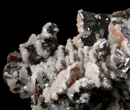 Descloizite with Smithsonite from Berg Aukas Mine, 16 km ENE of Grootfontein, Otavi Mountain Land, Namibia