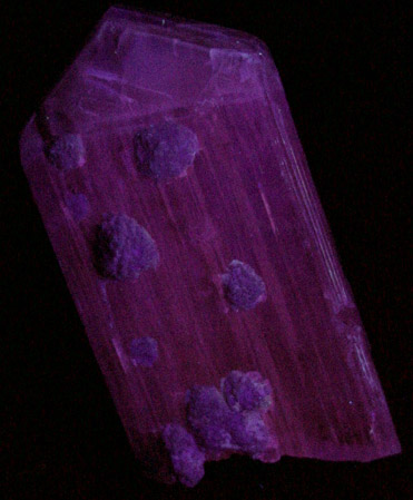 Spodumene var. Kunzite with Albite from Nuristan Province, Afghanistan