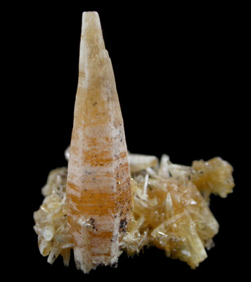 Mimetite from Tsumeb Mine, Otavi-Bergland District, Oshikoto, Namibia