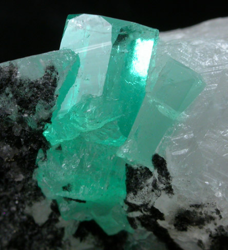 Beryl var. Emerald from La Pita Mine, Maripi deposit, Vasquez-Yacopi District, Colombia