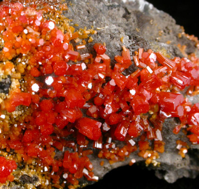 Vanadinite with Calcite from North Geronimo Mine, La Paz County, Arizona