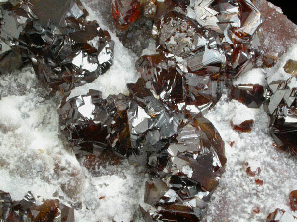 Sphalerite, Calcite and Quartz from Shuikoushan Mine, Hunan Province, China