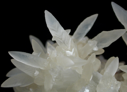 Calcite on Heulandite from Mirzapur, Uttar Pradesh, India