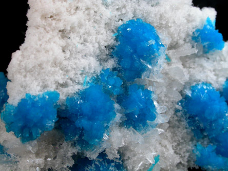 Cavansite on Stilbite-Ca from Wagholi Quarry, Maharashtra, India