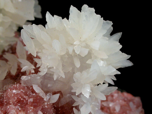 Calcite on Heulandite from Mirzapur, Uttar Pradesh, India