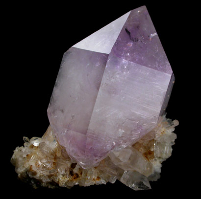 Quartz var. Amethyst from Jackson's Crossroads, 46.5 km east of Athens, Wilkes County, Georgia