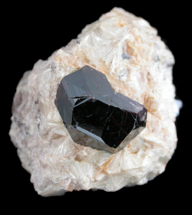 Rutile (twinned crystals) in Pyrophyllite from Champion Mine, 6 km WSW of White Mountain Peak, White Mountains, Mono County, California