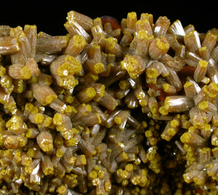 Pyromorphite on Barite from Mine Les Farges, Ussel, Corrze, France