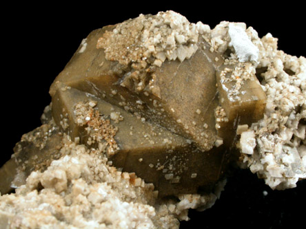 Albite pseudomorph after Cancrinite with twinned Siderite from Poudrette Quarry, Mont Saint-Hilaire, Québec, Canada