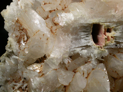 Heulandite-Ca with Quartz casts after Anhydrite from Prospect Park Quarry, Prospect Park, Passaic County, New Jersey