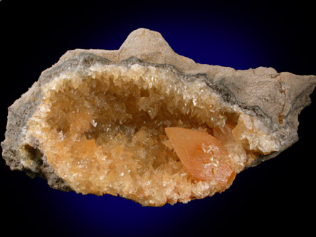 Calcite from Faylor-Middle Creek Quarry, 3 km WSW of Winfield, Union County, Pennsylvania