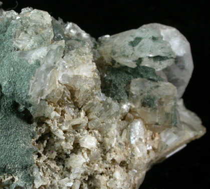 Quartz, Fluorapatite, Chlorite, Albite from Predoi, Valle d'Aurino, Bolzano, Italy