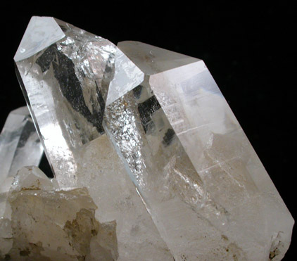 Quartz var. Dauphin-law Twin from Kanton Uri, Switzerland