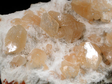 Heulandite-Ca on Mordenite and Stilbite from Aurangabad, Maharashtra, India