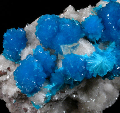 Cavansite on Stilbite-Ca from Wagholi Quarry, Maharashtra, India