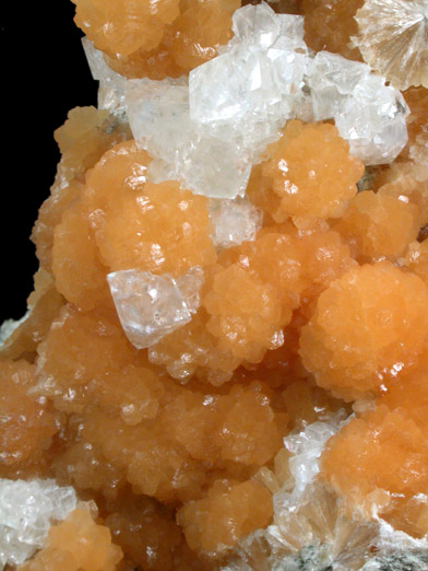 Stellerite with Calcite from Sarbayskiy Mine, Rudnyy, Kustanay Oblast', Kazakhstan