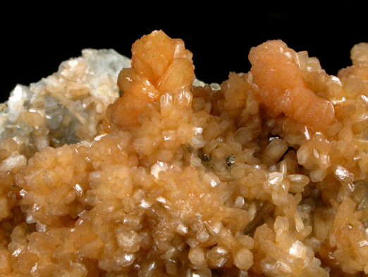 Stilbite with Pyrite from Moore's Station Quarry, 44 km northeast of Philadelphia, Mercer County, New Jersey