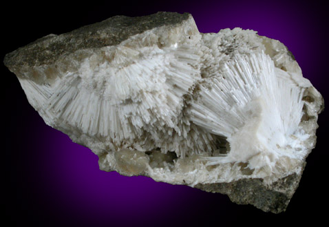 Natrolite with Stilbite from Moore's Station Quarry, 44 km northeast of Philadelphia, Mercer County, New Jersey