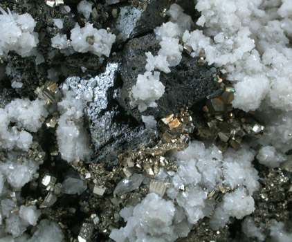 Quartz, Sphalerite, Pyrite, Calcite from Naica District, Saucillo, Chihuahua, Mexico