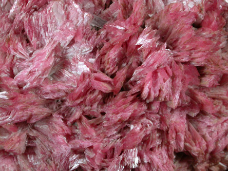 Rhodonite from Chiurucu Mine, Dos de Mayo Province, Peru