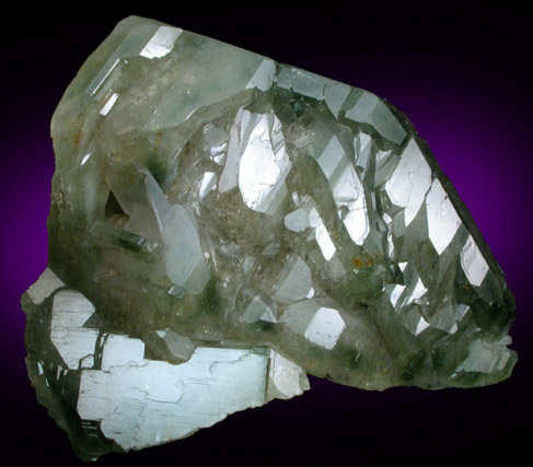 Fluorapatite from Sapo Mine, Conselheiro Pena, Minas Gerais, Brazil