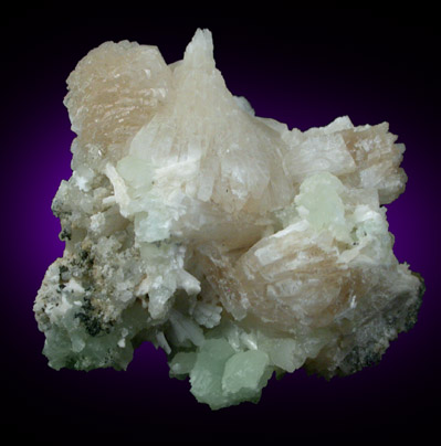 Stilbite, Prehnite, Laumontite from Upper New Street Quarry, Paterson, Passaic County, New Jersey