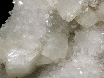 Heulandite-Ca on Quartz from Prospect Park Quarry, Prospect Park, Passaic County, New Jersey