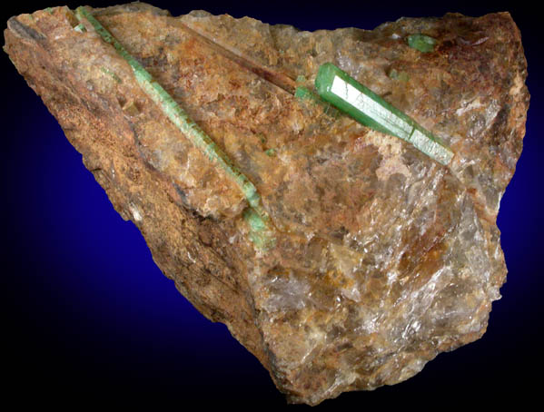 Beryl var. Emerald from Mount Dayakou tungsten mine, 6 km northeast of Mengdong village, Malipo County, Yunnan Province, China