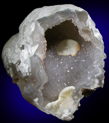 Fluorite (rare botryoidal form) in Quartz Geode from Tekhdi, Madhya Pradesh, India