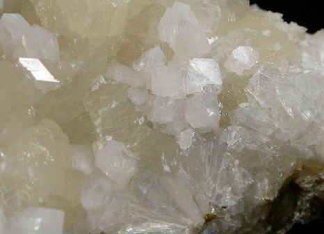 Apophyllite and Stilbite-Ca from Lac Asbestos Open Pit, Thetford Mines, Black Lake, Québec, Canada