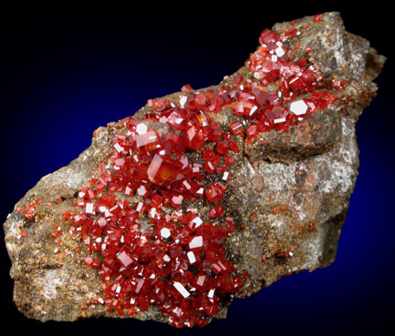 Vanadinite from Apache Mine (Vanadium Shaft), 8 km north of Globe, Gila County, Arizona