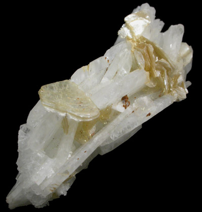 Ruifrancoite (IMA 2005-061a), Meurigite, Albite, Muscovite from Sapucaia Mine, 50 km E-SE of Governador Valadares, Minas Gerais, Brazil (Type Locality for Ruifrancoite)