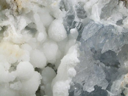 Strontianite with Celestine from Meckley's Quarry, 1.2 km south of Mandata, Northumberland County, Pennsylvania