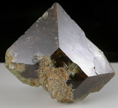 Vesuvianite from Fushan Mine, Xintai, Hubei, China