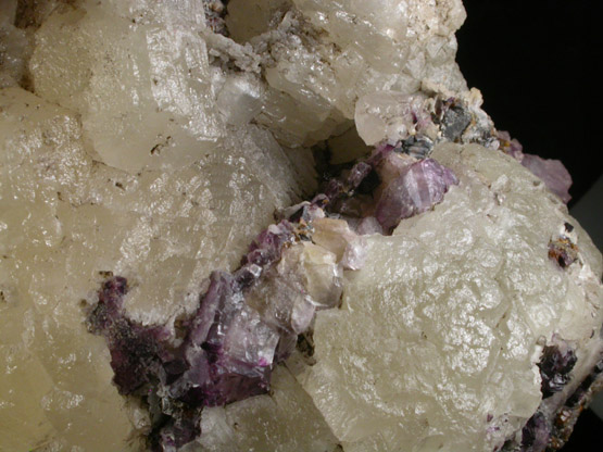 Witherite with Fluorite from Cave-in-Rock District, Hardin County, Illinois