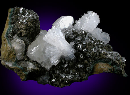 Epistilbite and Heulandite from Jalgaon, Maharashtra, India