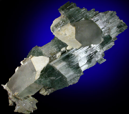 Elbaite Tourmaline with Quartz from Barra do Salinas, Coronel Murta, Minas Gerais, Brazil