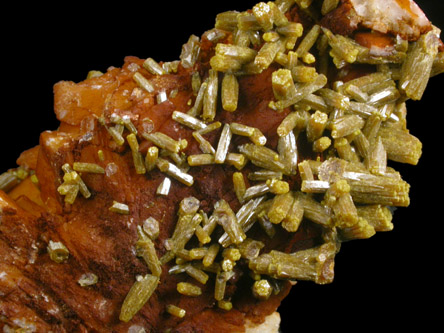 Pyromorphite on Barite from Mine Les Farges, Ussel, Corrèze, France