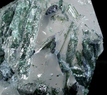 Elbaite Tourmaline on Quartz from Sapo Mine, Conselheiro Pena, Minas Gerais, Brazil