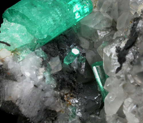 Beryl var. Emerald on Calcite from La Pita Mine, Vasquez-Yacopi District, Colombia