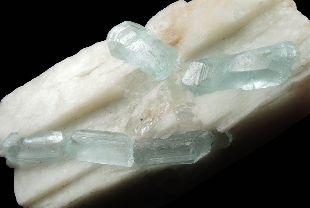 Beryl var. Aquamarine in Albite from Skardu District, Baltistan, Gilgit-Baltistan, Pakistan