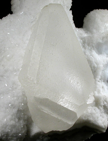 Calcite on Quartz from Nashik District, Maharashtra, India
