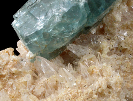 Fluorapatite on Calcite from Slyudyanka, Lake Baikal area, Irkutskaya Oblast', Russia