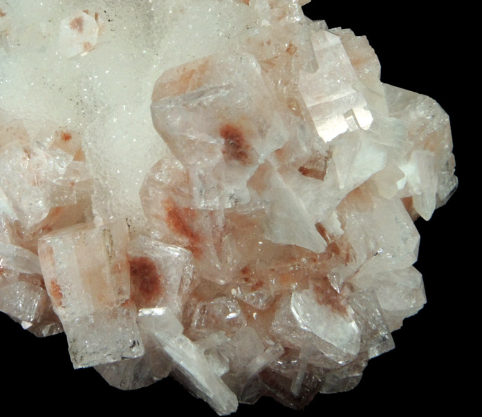 Fluorapophyllite-(K) and Stilbite on Quartz from Nashik District, Maharashtra, India