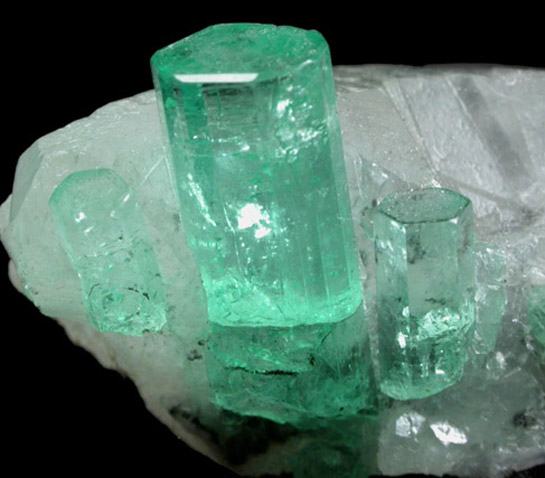 Beryl var. Emerald on Calcite from La Pita Mine, Vasquez-Yacopi District, Colombia