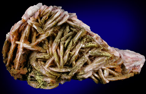 Pyromorphite on Barite from Rowley Mine, 20 km northwest of Theba, Painted Rock Mountains, Maricopa County, Arizona