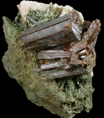 Rutile, Aegirine, Calcite from Little Dam Lake, Perkins, Québec, Canada