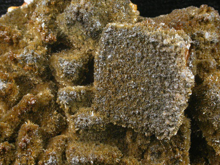 Wulfenite with Vanadinite var. Endlichite overgrowth from Sierra de Los Lamentos, Chihuahua, Mexico