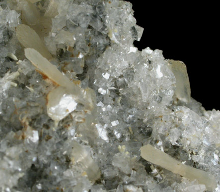 Stilbite and Heulandite on Quartz pseudomorphs after Anhydrite from Prospect Park Quarry, Prospect Park, Passaic County, New Jersey