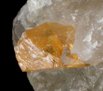 Scheelite in Quartz from Guadalupana Mine, Santa Cruz, Sonora, Mexico